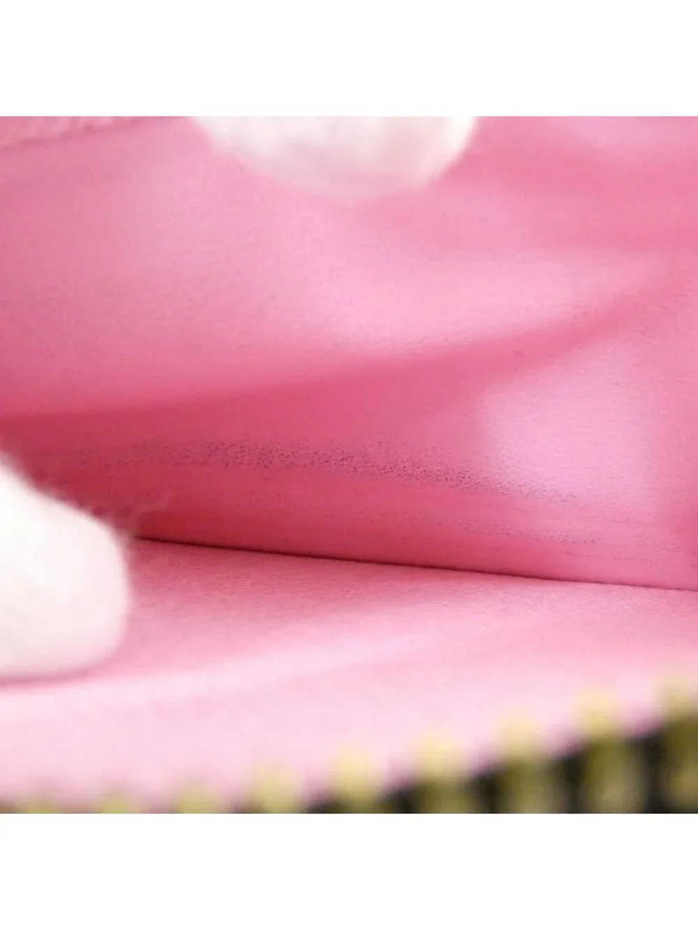 Louis Vuitton Monogram Zippy Wallet